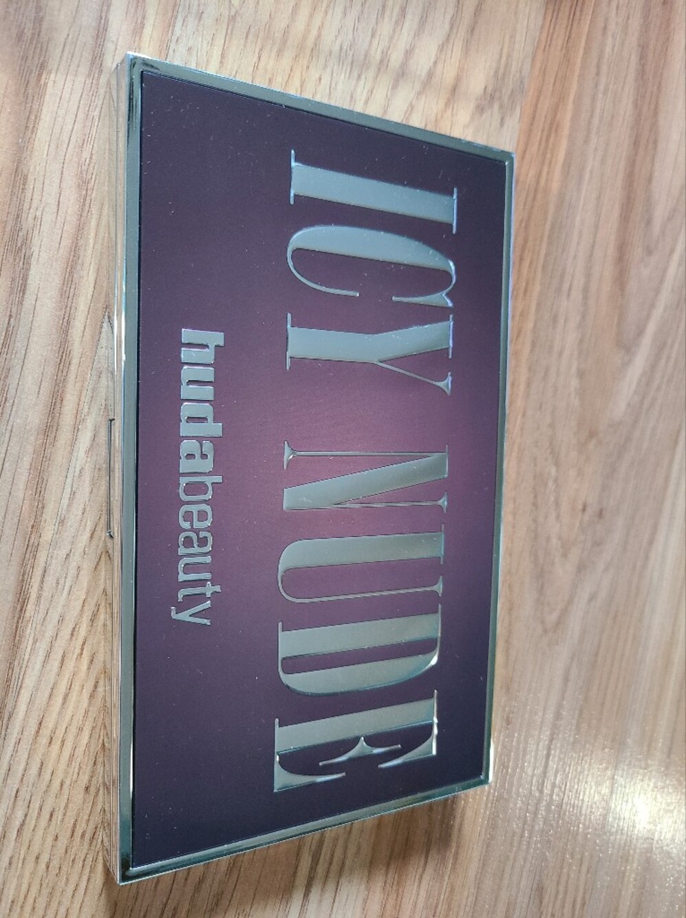 HUDA BEAUTY Icy Nude Eyeshadow Palette - Picture 5 of 6